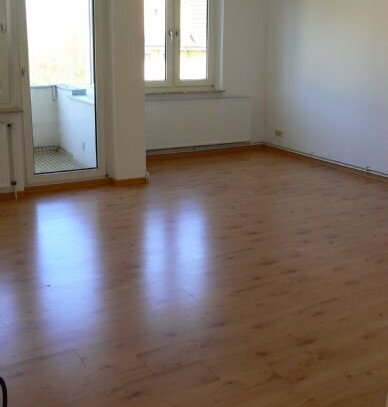 Helle 2-Zimmer-Wohnung im 3. OG. in Herrenhausen