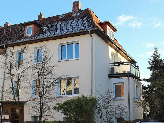 Energetisch saniertes Mehrfamilienhaus in begehrter Lage in Hannover - OT Waldheim