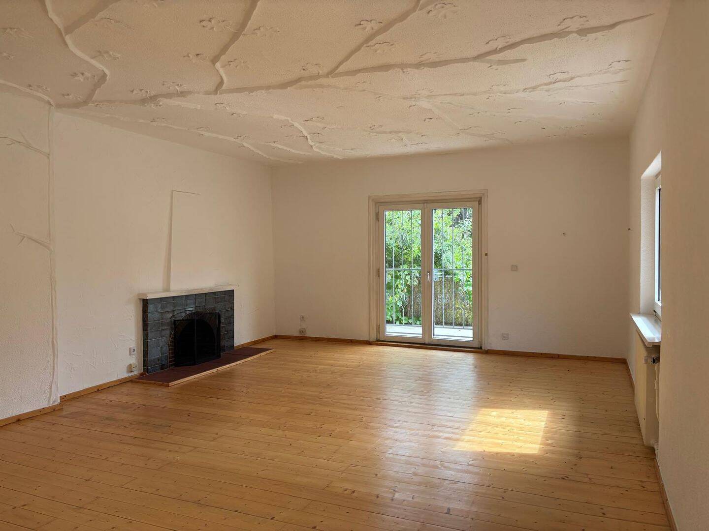 4 Zimmer Maisonette mit Balkon, Garten & Garage - Photo 1