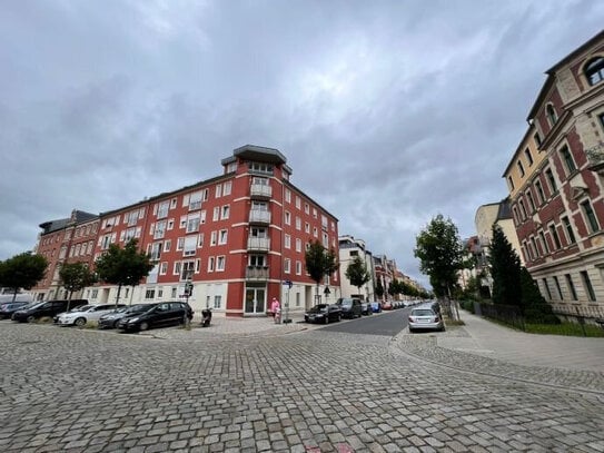 Schönes Apartment am Bonhoeffer Platz zu verkaufen