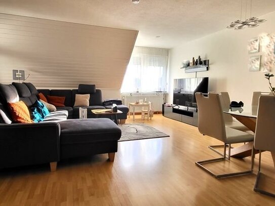 +++ AVERNET - SCHÖNE UND HELLE 4,5 ZIMMER - MAISONETTE - WOHNUNG IN WEHR +++