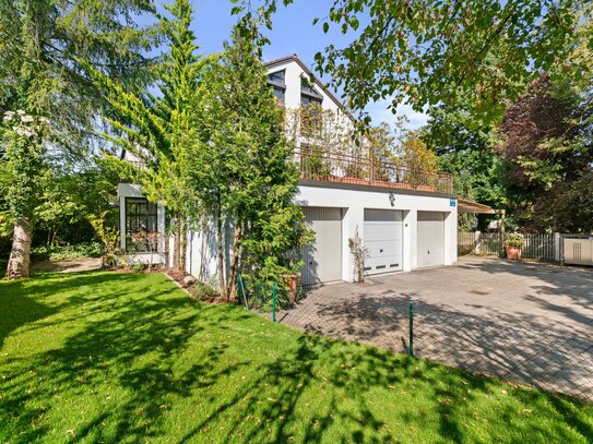 Großzügige Doppelhaushälfte mit Garten, Dachterrasse und Einliegerwohnung in unmittelbarer Nähe zu Kita, Kindergarten u…