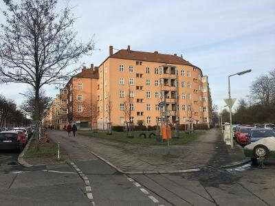 Gemütliche 65 m² Zwei-Raum-Apartment am Innsbrucker Platz !