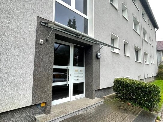 * Rentable Kapitalanlage !! * Familiengerechte, vermietete 4,5-Raum Wohnung im Top Sanierten Haus !