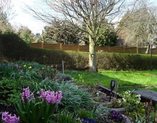 WE 358 Ruhig und sonnig gelegene 3-Zimmer-Wohnung im Hochparterre mit Gartennutzung in Auma zu vermieten