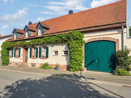 Luxuriöses Bauernhaus mit top Ausstattung auf einem Traumgrundstück in Kirkel - Altstadt