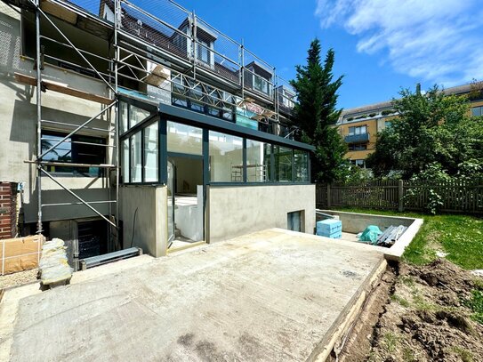 Luxuswohnung im Inneren Osten: Stilvolles, energieeffizientes Wohnen mit großem Garten und Wintergarten in charmanter S…