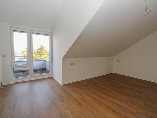 +Bezugsfrei - 2,5-Zi.-Maisonettewhg. mit 2 Balkonen & Tiefgaragenstpl.+