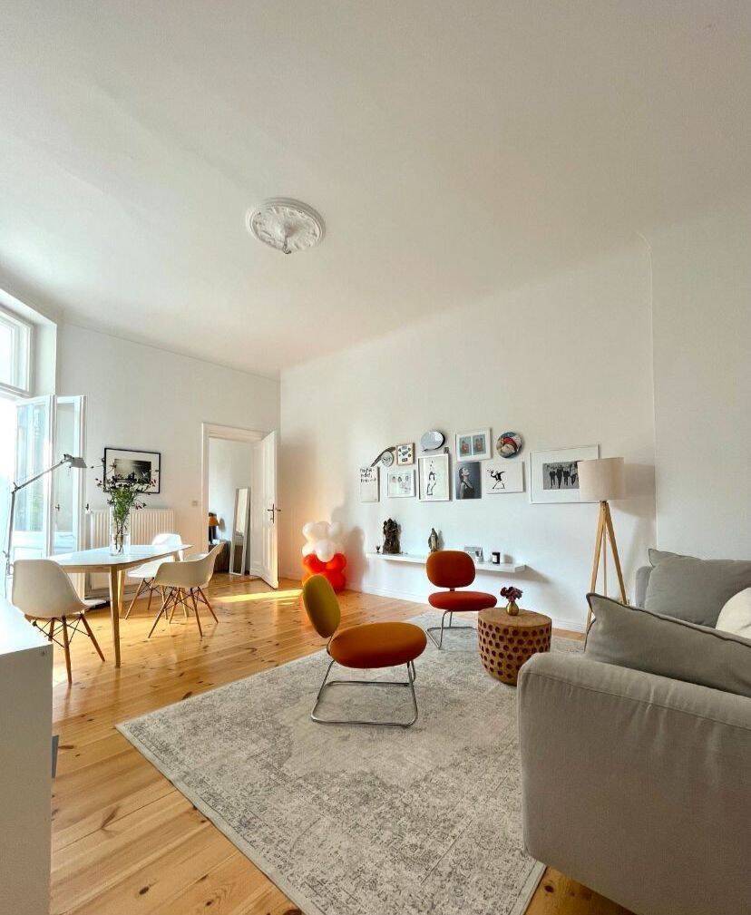 Schöne Altbauwohnung für Juli und August zur Untermiete - Photo 1