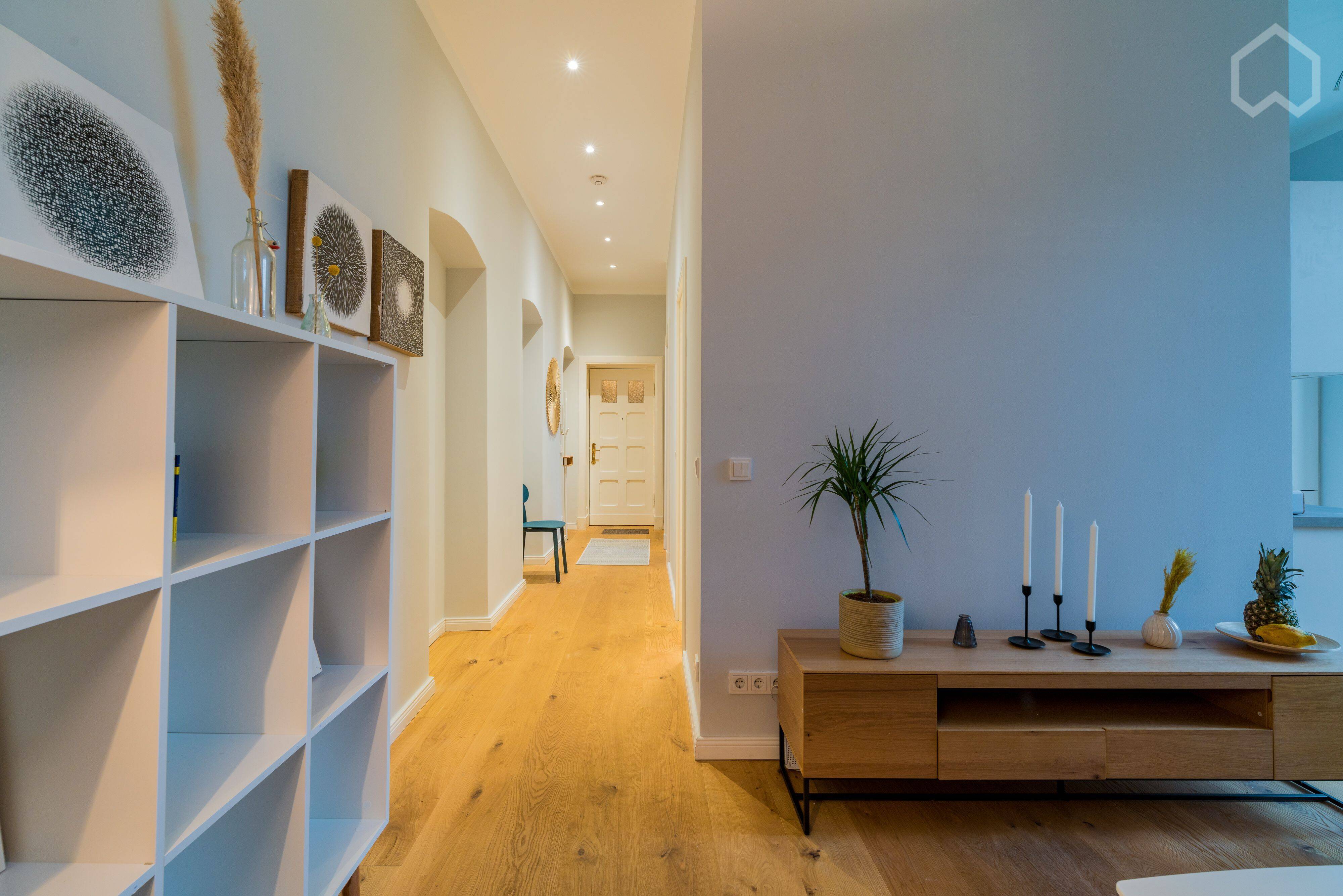 Am Richardplatz im wunderschönen Rixdorf wartet eine traumhafte, kernsatnierte Gartenwohnung auf Sie! - Foto 1