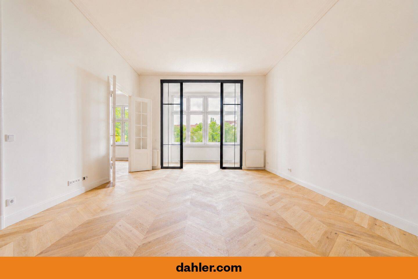 Erstbezug nach Sanierung - Altbauresidenz mit Blick auf den Fürstenplatz - Foto 1