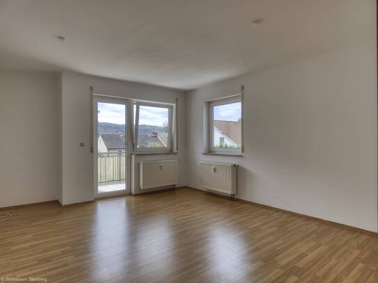 Schöne 2-Zimmer Wohnung - 1.Obergeschoss mit Balkon in Wunsiedel (Ortsrandlage)