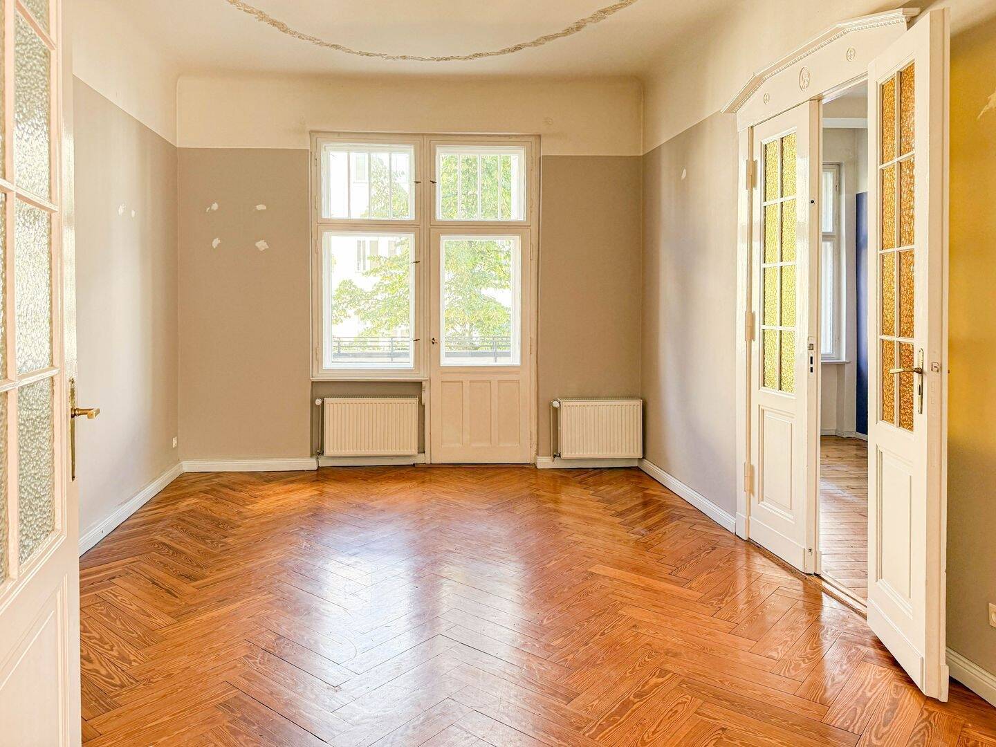 4-Zimmer Altbauwohnung in Halensee