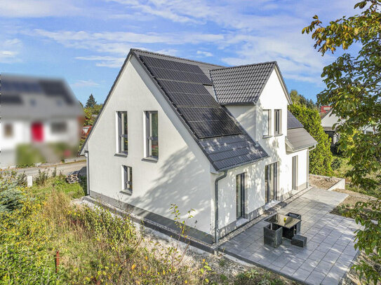 Modernes Traumhaus in ruhiger, grüner Lage-Erstbezug im energieeffizienten Neubau (KfW40)