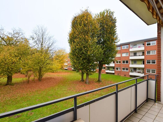 Mit Ausblick ins Grüne! Gepflegte 2-Zimmer-Wohnung mit Balkon in Braunschweig.