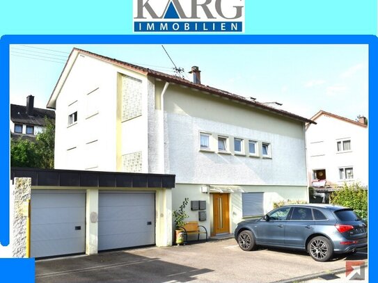 Gepflegtes Mehrfamilienhaus in beliebter Wohnlage/Doppelgarage und Carport inklusive/Sonniges Grundstück