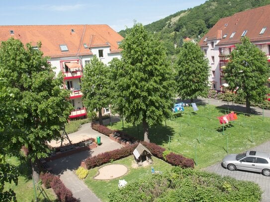 Erstbezug nach Modernisierung in ruhiger, grüner Lage