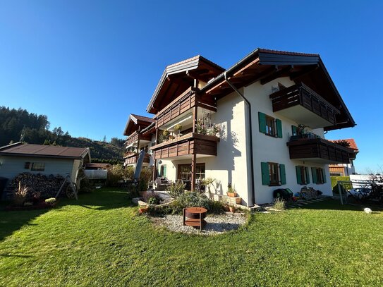 Alpenpanorama inklusive ! Erdgeschosswohnung mit großem Garten in Ofterschwang