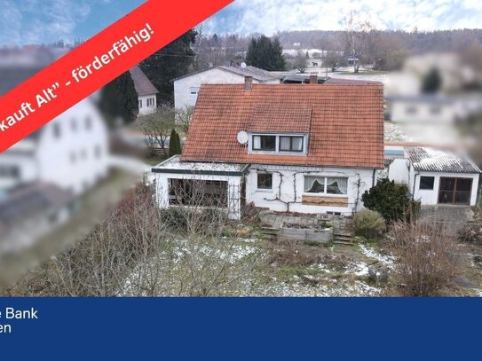 1-2 Familienhaus mit großem Grundstück - förderfähig, ideal für junge Käufer