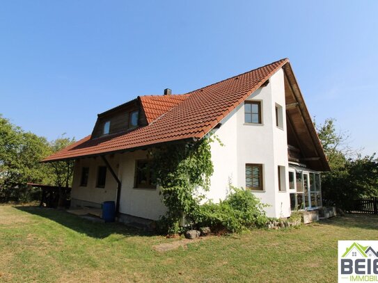 Ein- Zweifamilienhaus in ruhiger Naturlage