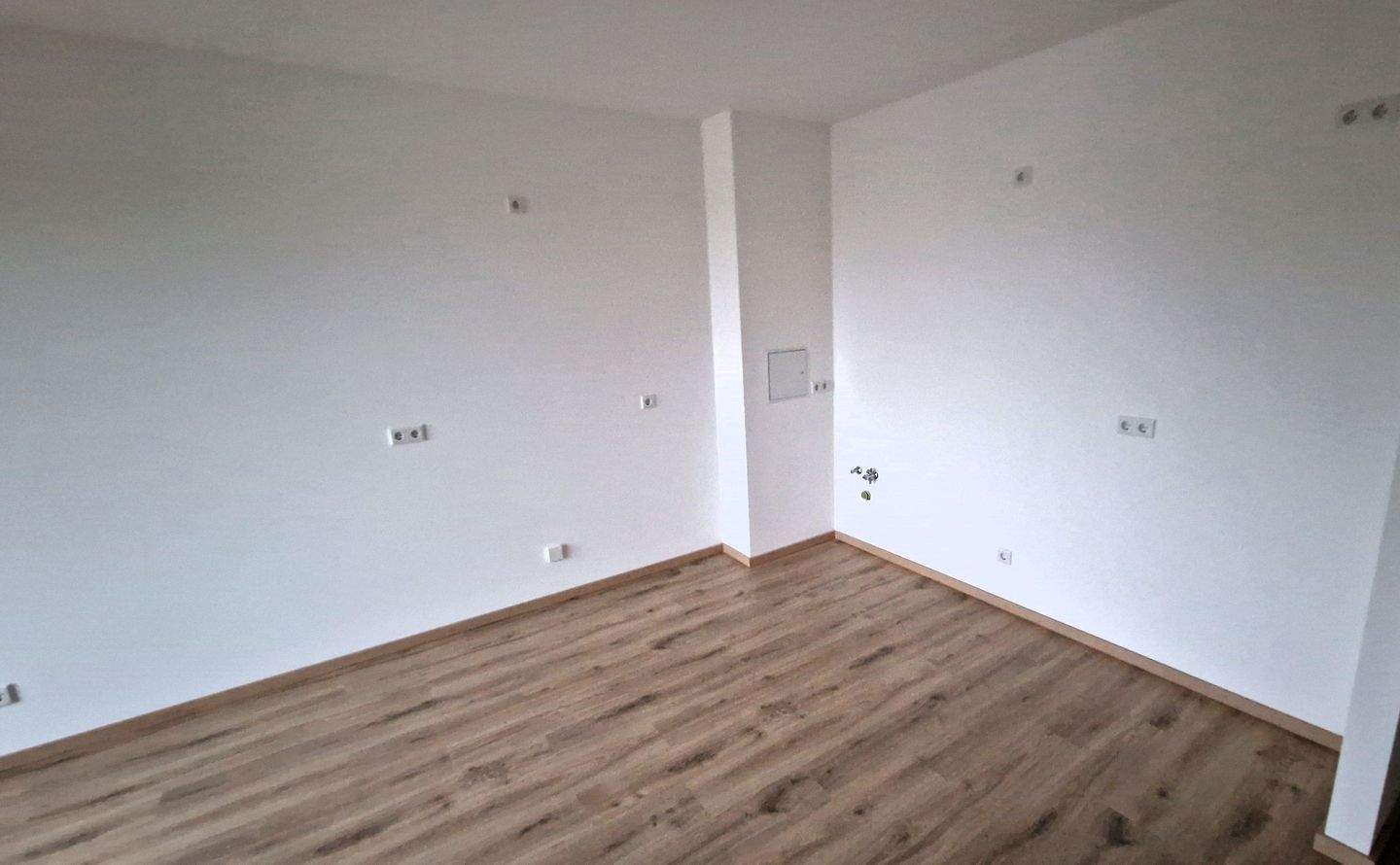 Moderne 2-Zimmer-Wohnung mit Balkon in Berlin - Foto 1