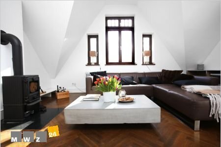 Komplett Möbliert/Furnished Accommodation in: Bilk Gelungene Mischung aus Altbau und Moderne!