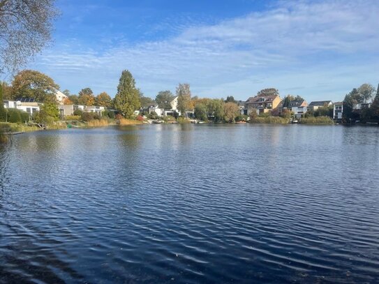 Charmantes 4,5 Zimmer-Endreihenhaus mit exklusiver Seenutzung am Parksee