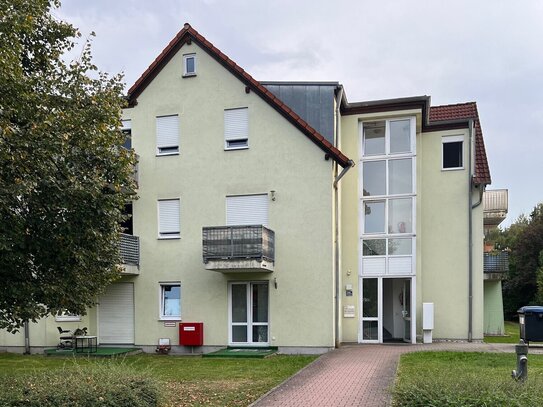 1-Zimmer-Eigentumswohnung mit Einbauküche, Terrasse und Tiefgaragenstellplatz