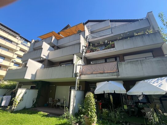 MÜNCHNER IG: Ruhig gelegenes Apartment mit großem Balkon & Blick ins Grüne - Nähe Theresienwiese!