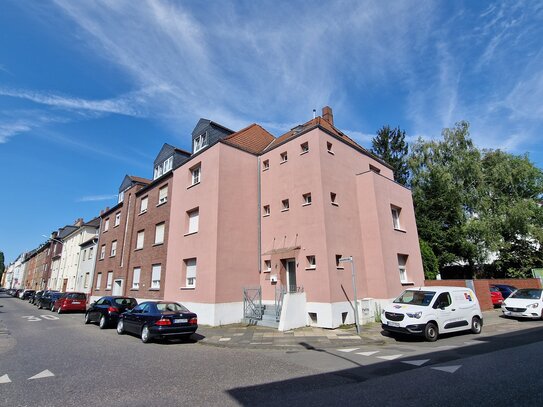 Helle, attraktive 2-Zimmer Wohnung in schöner Lage von Rheydt...