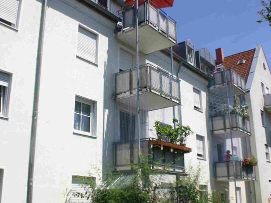 WBS zwingend erforderlich! 3-Zimmer-Wohnung mit Terrasse