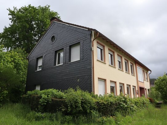 Wohnhaus mit vielen Möglichkeiten in Bad Laasphe - Stadt