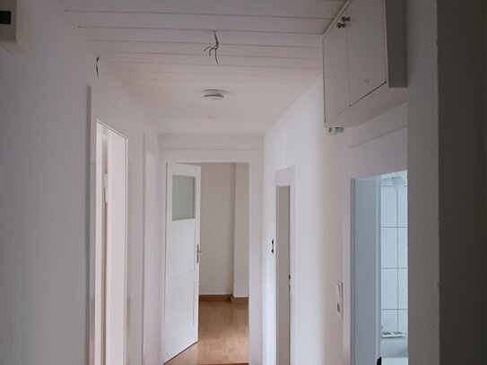 2-Zimmer-DG-Wohnung, Nürnberg-Eibach, 44 m²