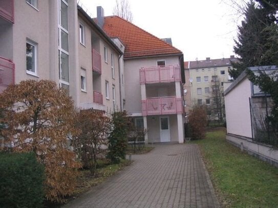 modernes, freundliches, Apartment mit Balkon und EBK