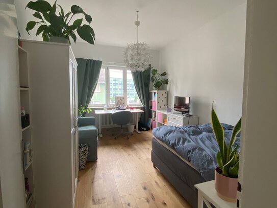 Schöne, helle 3 Zimmer Wohnung