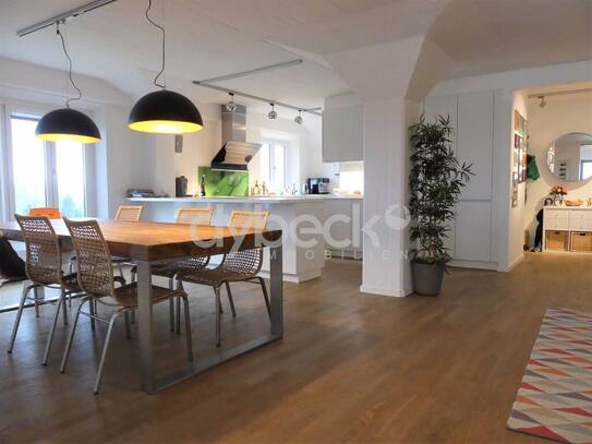 Traumhafte 3-Zimmer-Loft-Wohnung nahe Innenstadt.