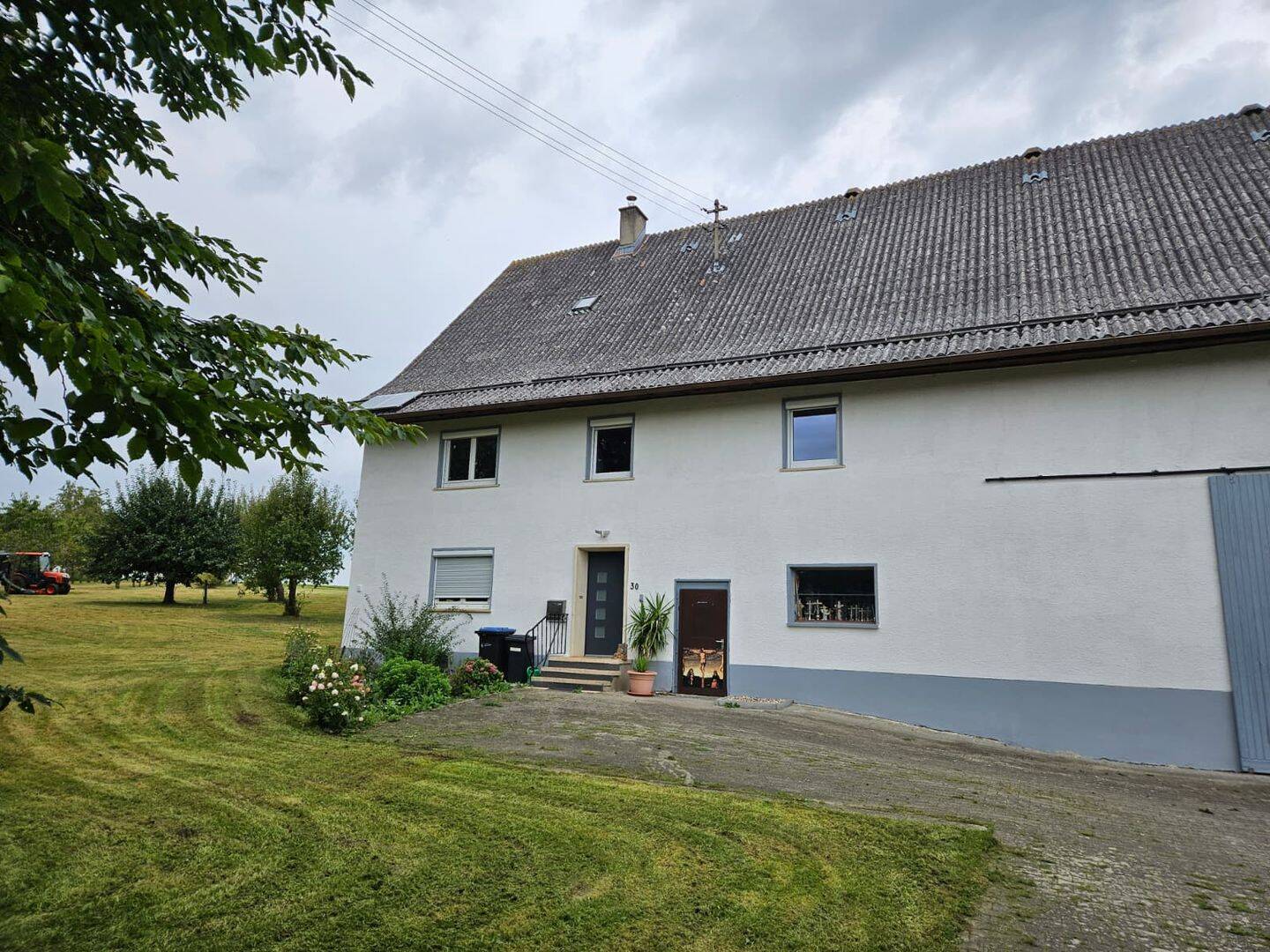                                                               Renoviertes Bauernhaus zur Miete                                                       in Wald (Ostallgäu)