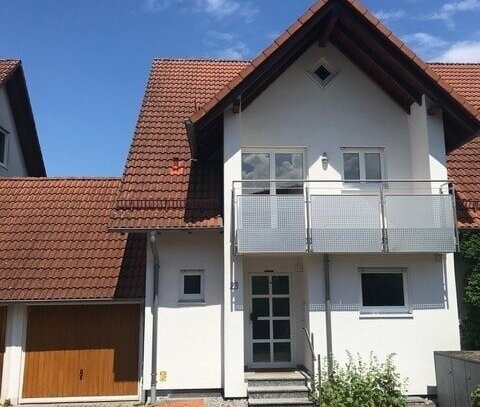 Doppelhaushälfte mit weitem Ausblick in die Natur in Baden-Baden Balg