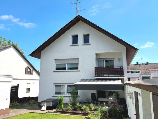 Charmantes Zweifamilienhaus mit idyllischem Garten in ruhiger Lage von Rödermark-Waldacker!