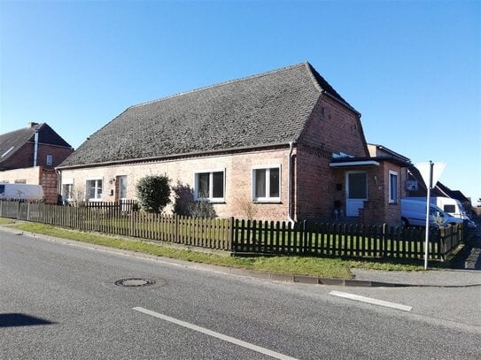 Bauernhaus mit zwei Wohnungen und Ausbaureserve in Picher