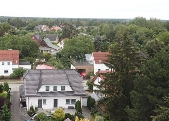 Doppelhaushälfte in ruhiger Anliegerstraße, Top Zustand, sofort beziehbar