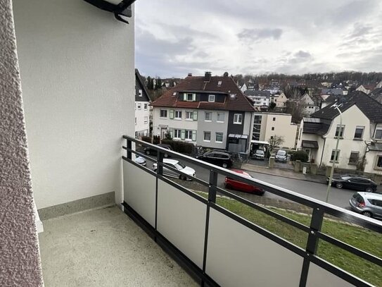 3 Zimmer mit Balkon in Hagen Elsey mit neuen Laminatboden!