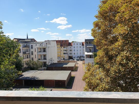 Gemütliche Wohnung mit Balkon, Abstellraum und Stellplatz möglich