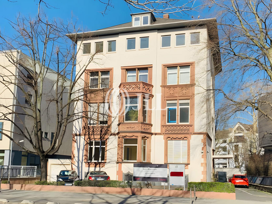 *JLL* - Stilvoller Altbau im Bankenviertel