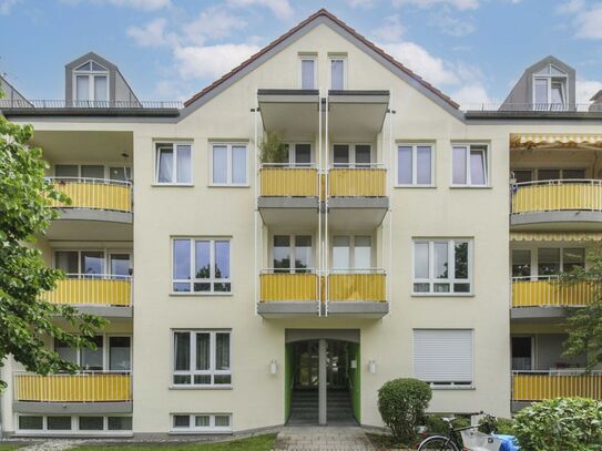 Home sweet home: Gepflegte Etagenwohnung mit Balkon und einem TG-Stellplatz