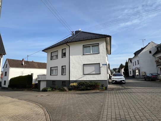 Für die große Familie - Einfamilienhaus mit Garten und Garage !