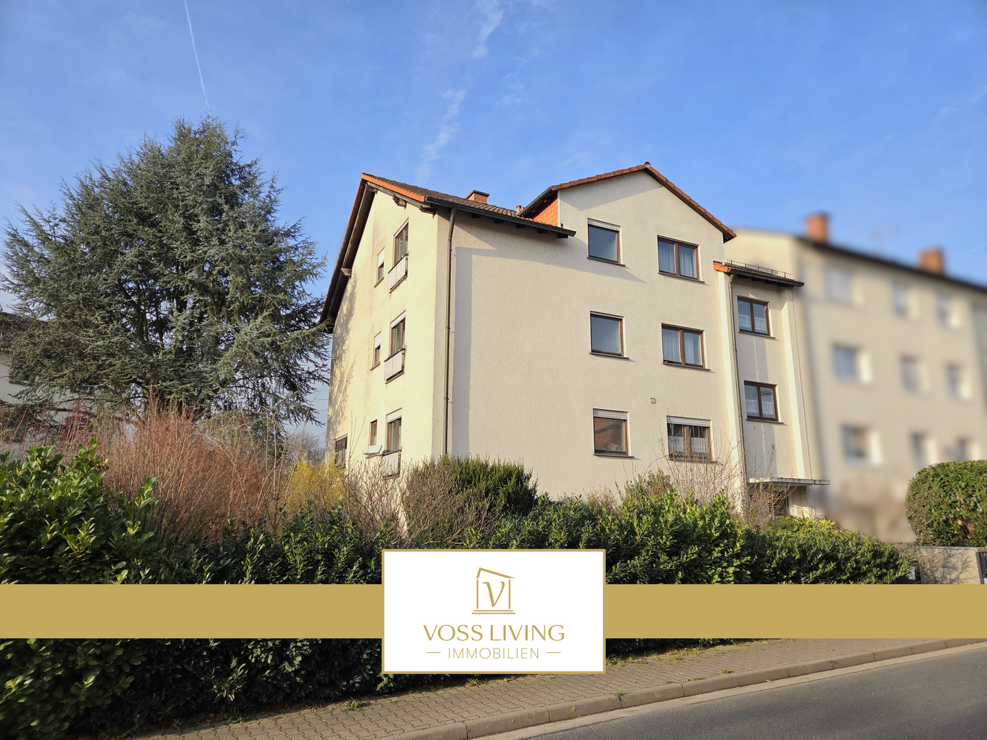 Mehrfamilien bzw. Appartementhaus mit viel Potential | weiterem Baugrundstück und 8 KFZ Stellplätzen