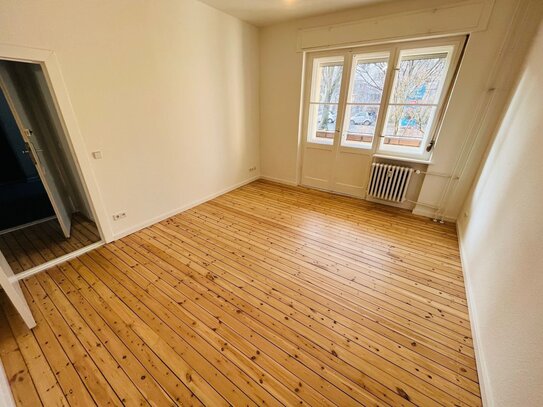 Charmante Altbau-Balkon-Whg im grünen Zehlendorf! *Denkmalgeschützt*