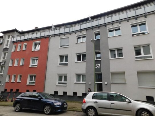 Tolle 2-Zimmer-Wohnung mit kleinem Balkon in top Lage