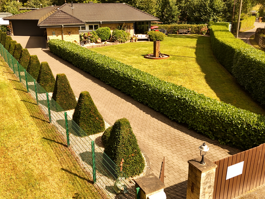 Luxuriöser Bungalow mit Doppelgarage